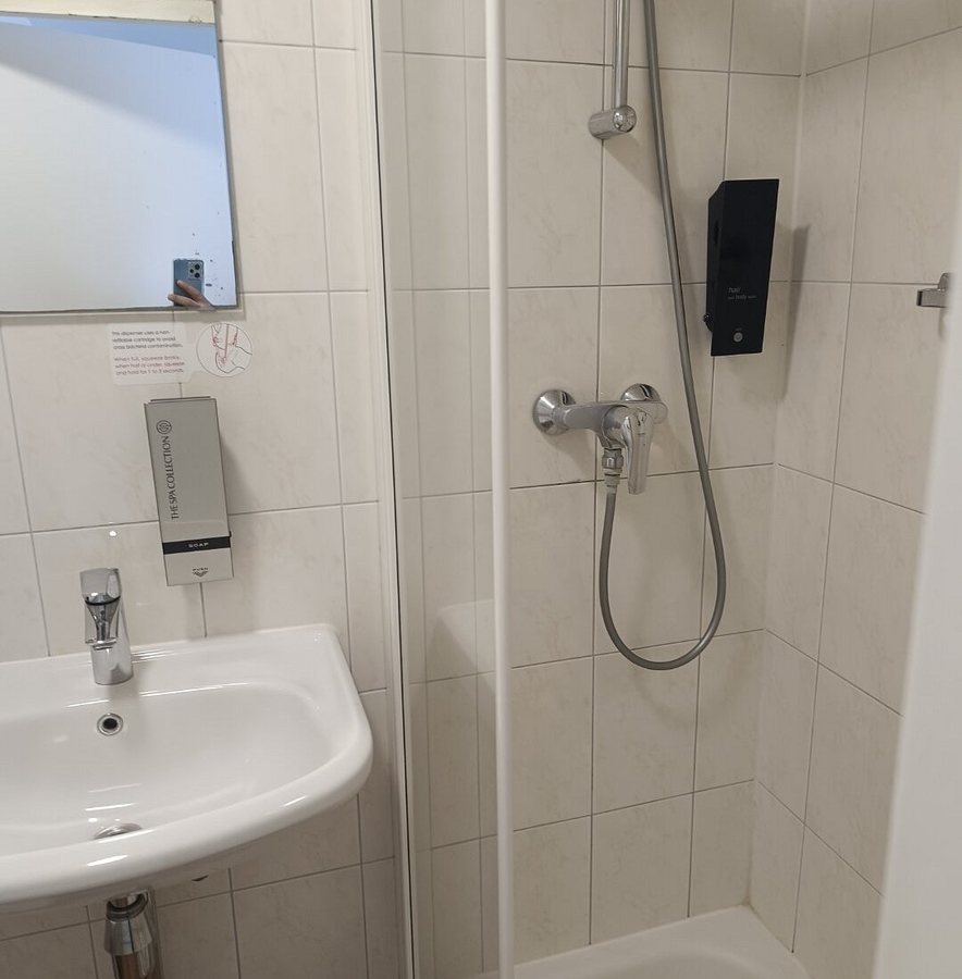 Hotel City Garden Amsterdam — Bathroom