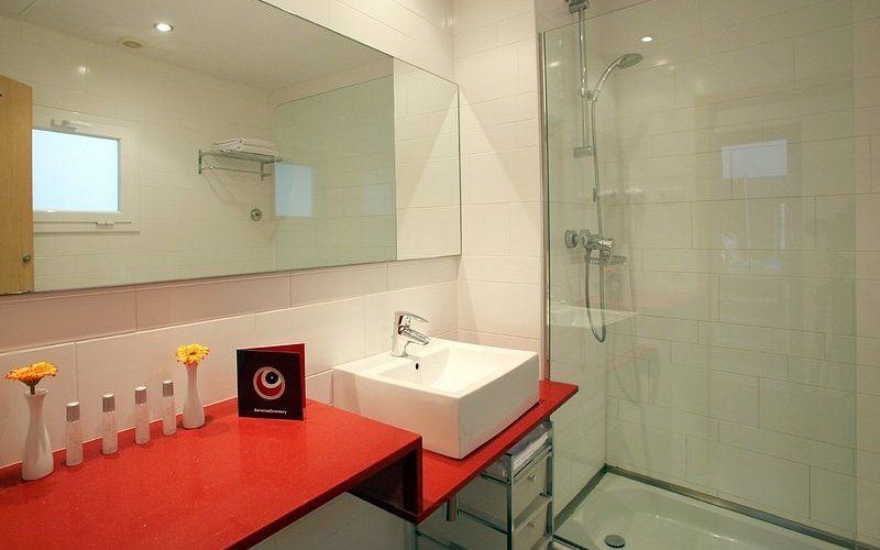 Hotel Ciutat Vella Barcelona Catalonia — Bathroom