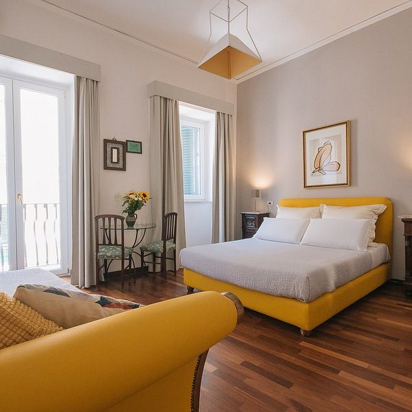 Hotel Columbia Palermo — Guest room