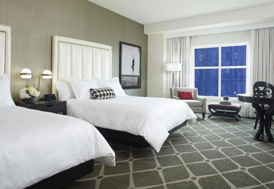 Hotel Commonwealth — Guest room
