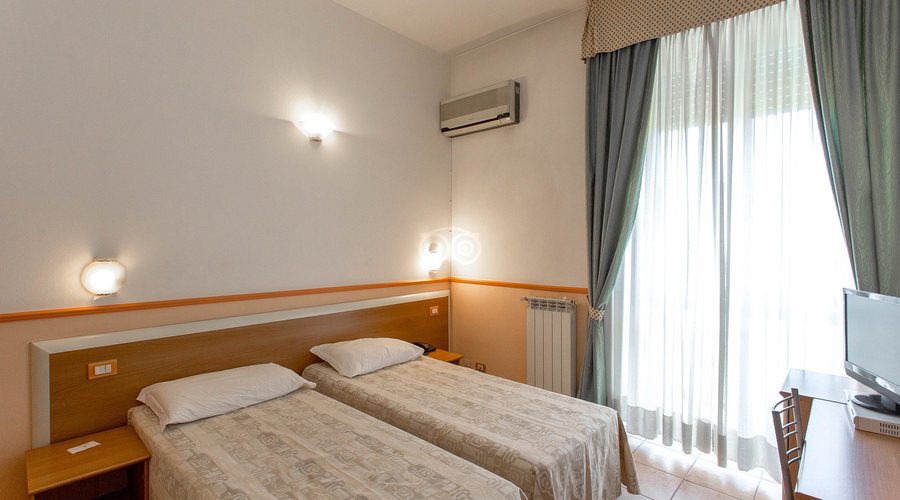 Hotel Corallo — Guest room