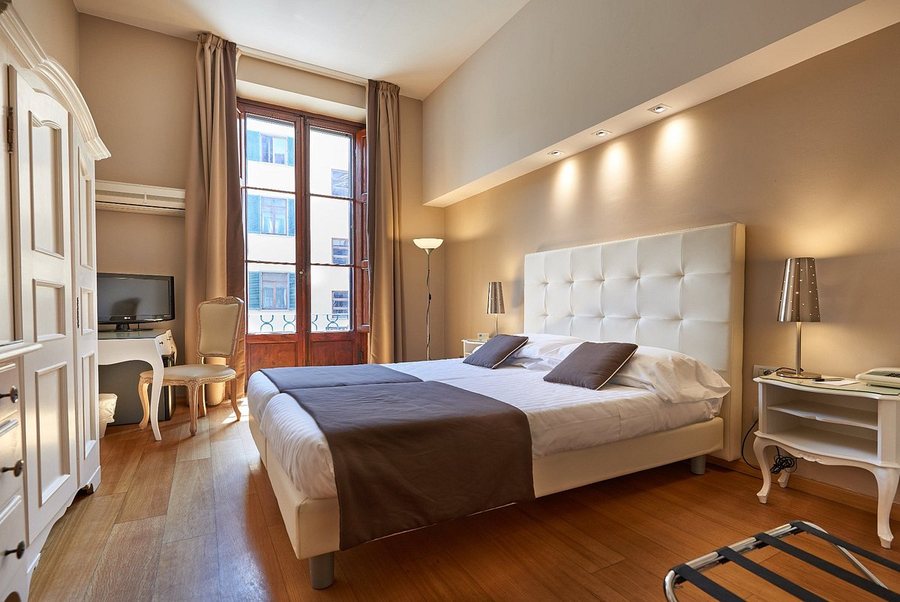 Hotel Cosimo de Medici — Guest room