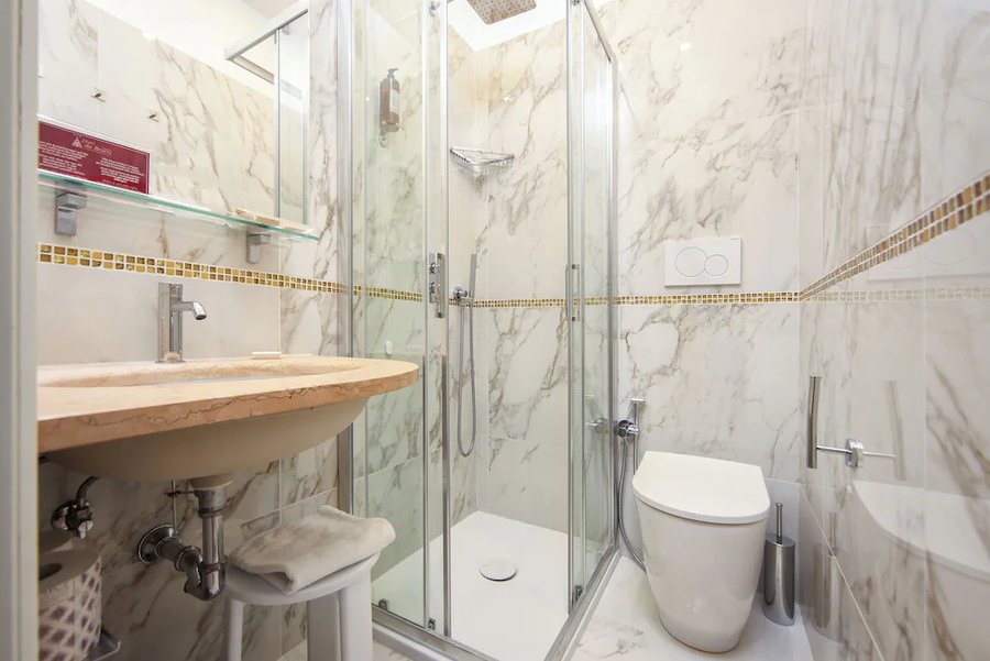 Hotel da Bruno — Bathroom