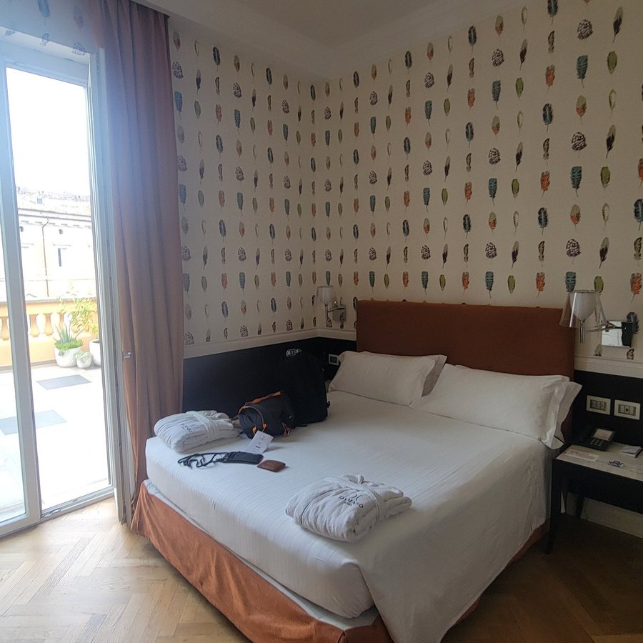 Hotel Damaso — Guest room