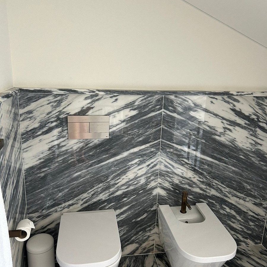 Hotel das Amoreiras Lisbon — Bathroom