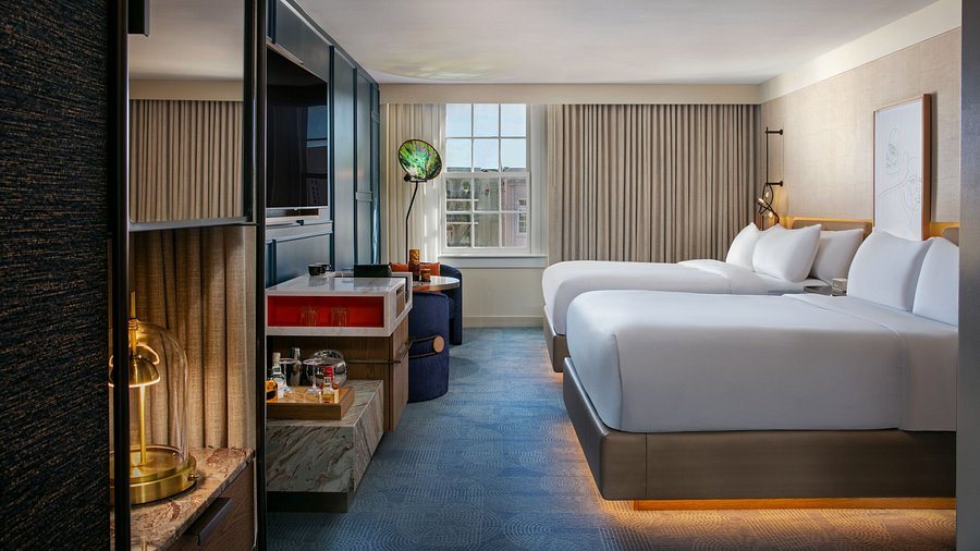 Hotel De La Poste French Quarter A Renaissance Hotel — Guest room