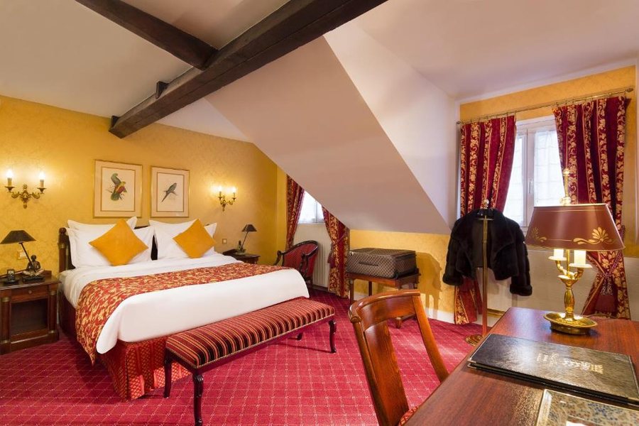 Hotel De Varenne — Guest room