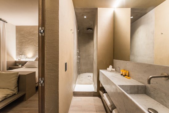 Hotel dei Barbieri — Bathroom