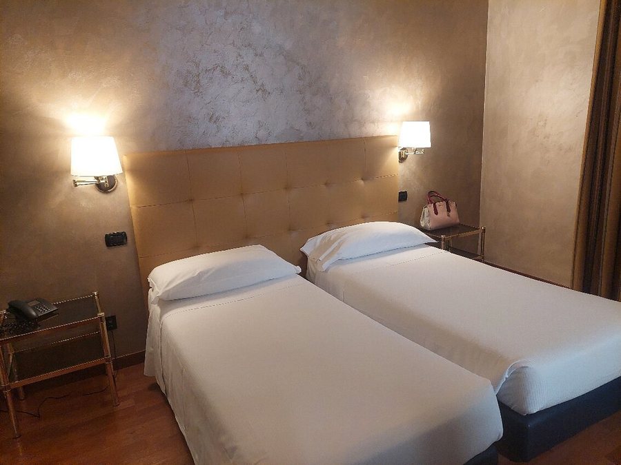 Hotel Delizia — Guest room