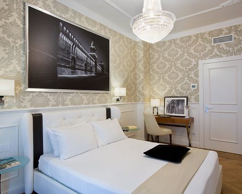 Hotel Demo — Guest room