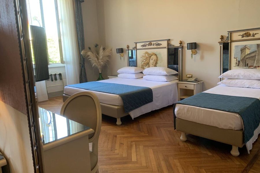 Hotel Donatello — Guest room