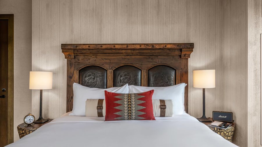 Hotel Drover Autograph Collection — Guest room