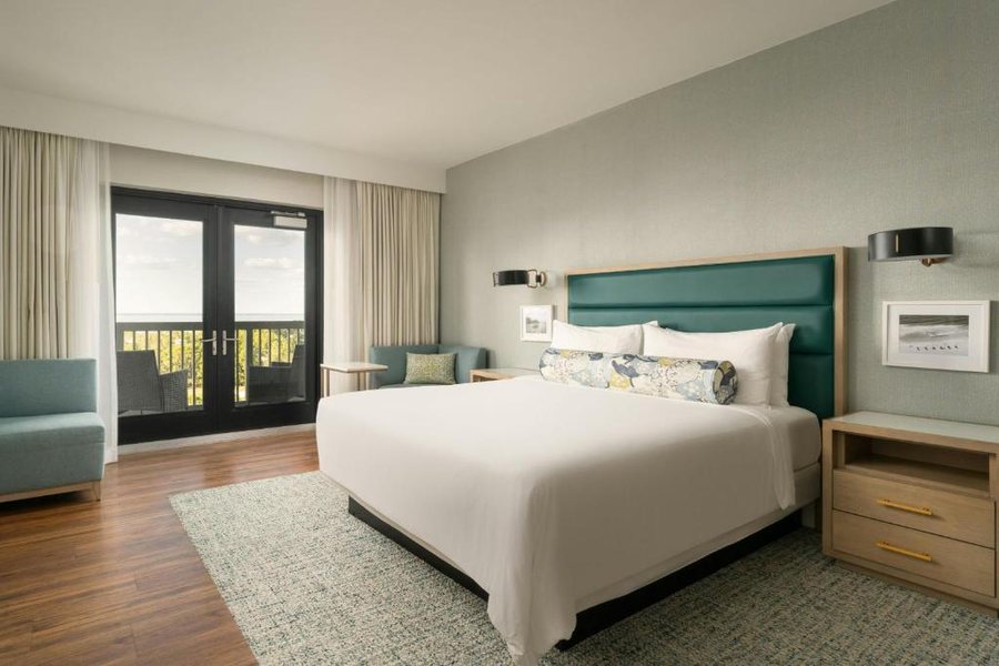 Hotel Effie Sandestin Autograph Collection — Guest room