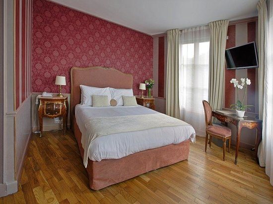 Hotel Eiffel Trocadero — Guest room