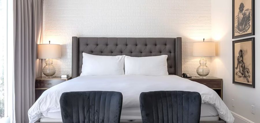 Hotel Ella — Guest room