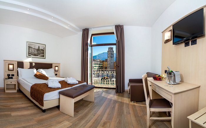 Hotel Europa Skypool Panorama — Guest room
