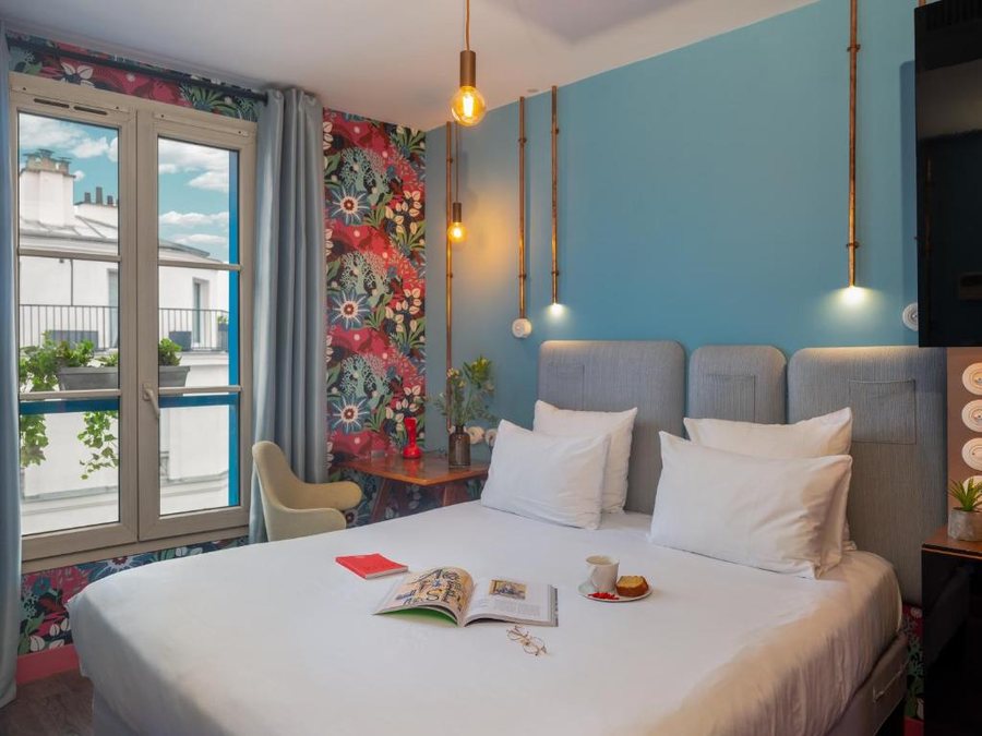 Hotel Exquis — Guest room