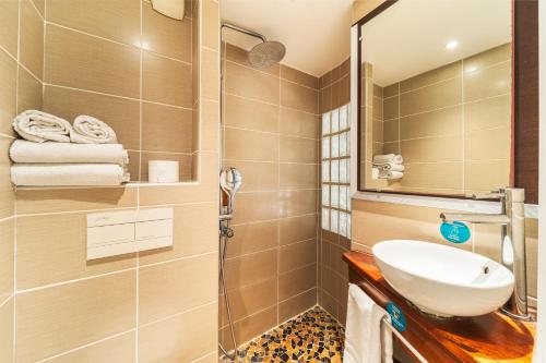 Hotel Exsel Ermitage — Bathroom