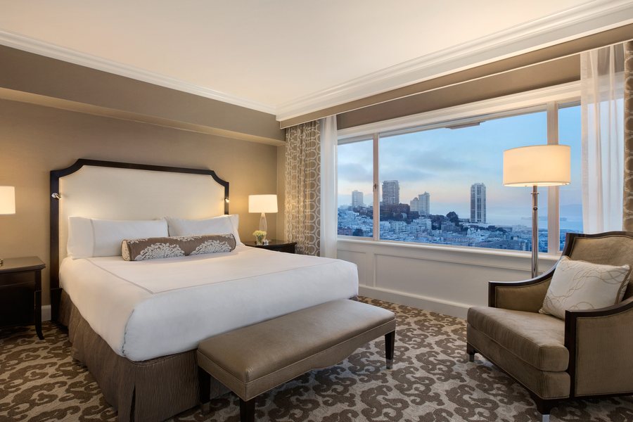 Hotel Fairmont San Francisco — Guest room
