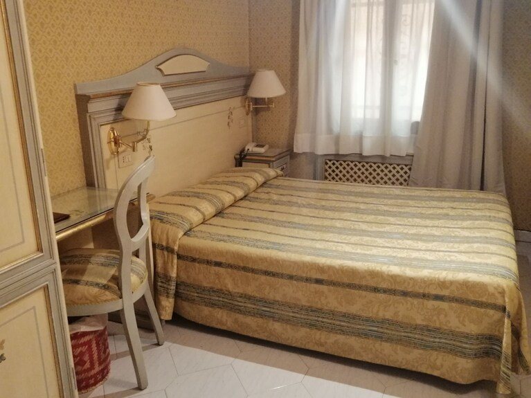 Hotel Falier — Guest room