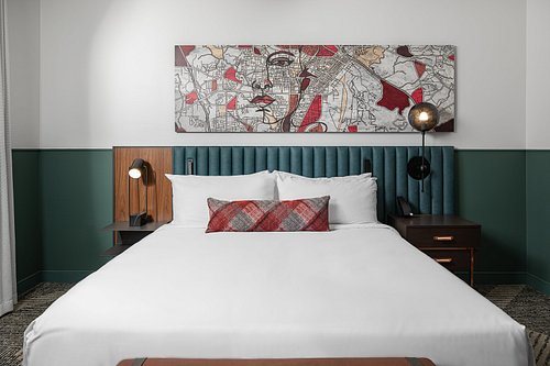 Hotel Forty Five Macon A Tribute Portfolio Hotel — Guest room