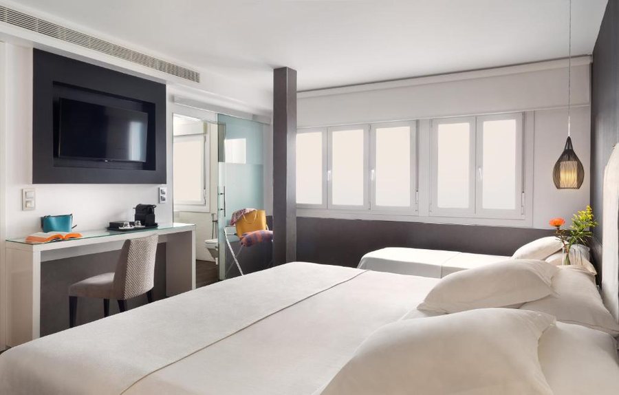Hotel Francisco I — Guest room