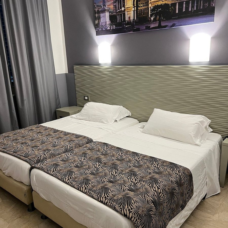 Hotel Garibaldi — Guest room