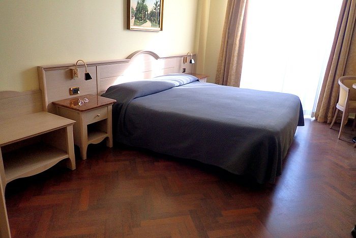 Hotel Giardino Inglese — Guest room