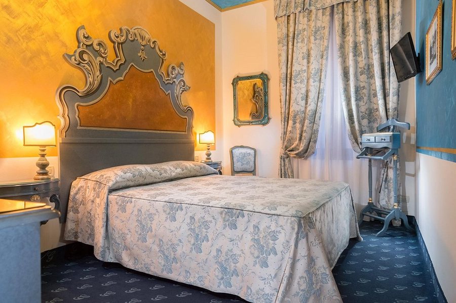 Hotel Giorgione — Guest room
