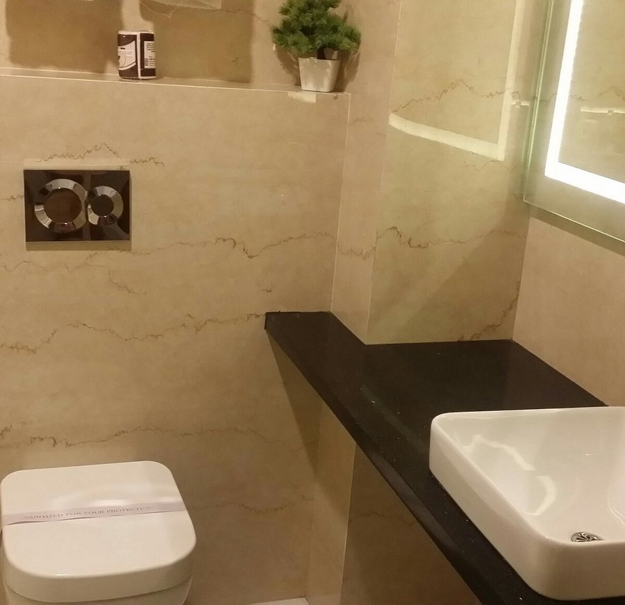 Hotel Gold Souk — Bathroom