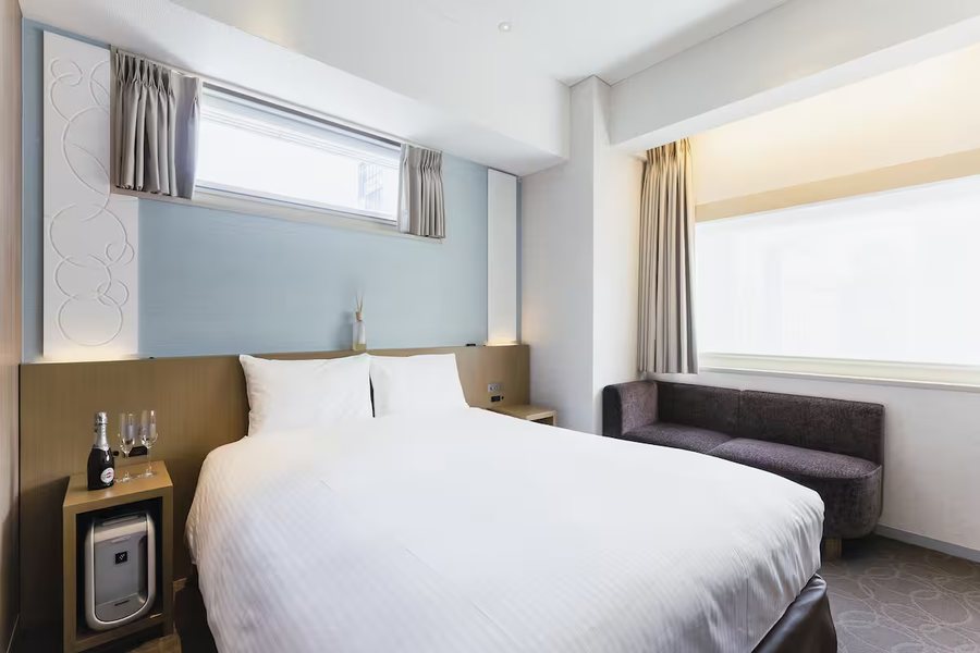 Hotel Gracery Ginza — Guest room