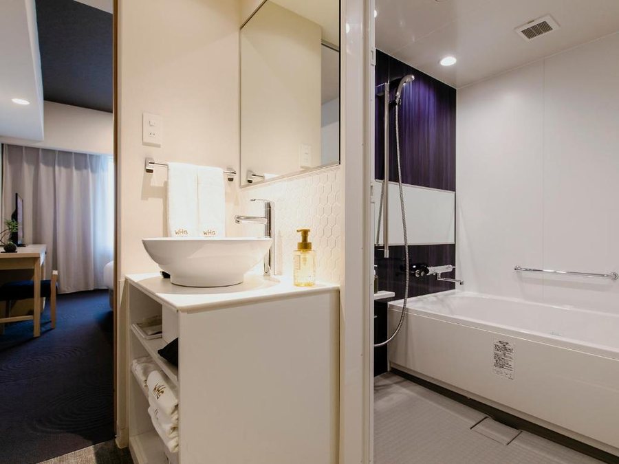 Hotel Gracery Kyoto Sanjo — Bathroom