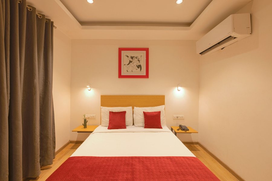 Hotel Grand Tashree — Guest room