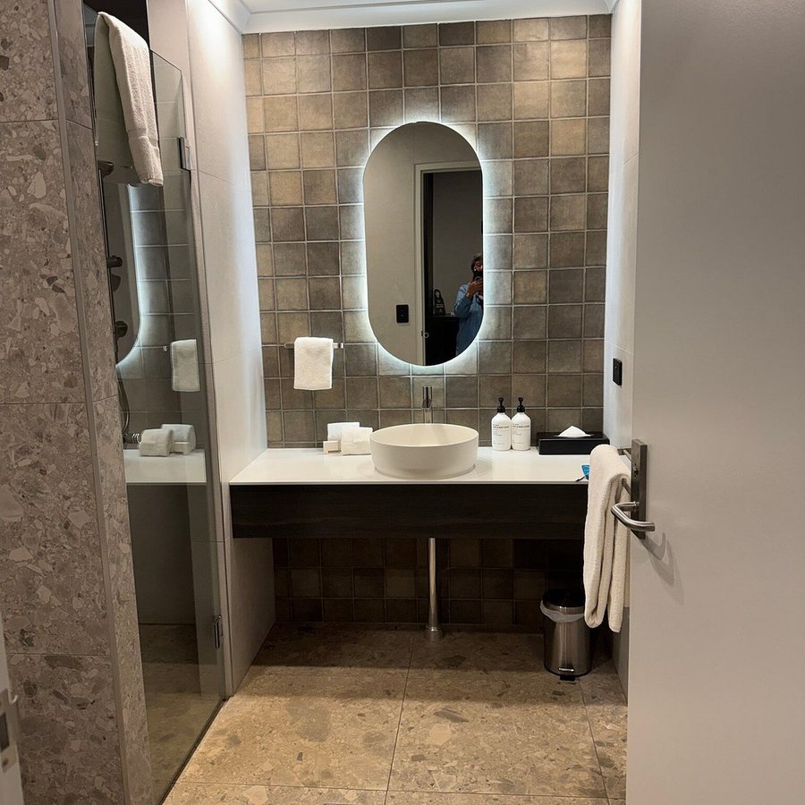 Hotel Granit — Bathroom