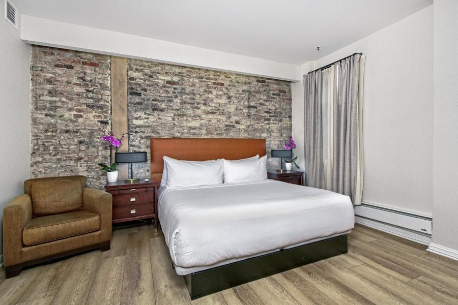 Hotel Griffon — Guest room