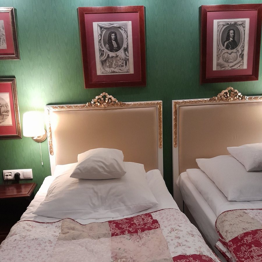 Hotel Grodek — Guest room
