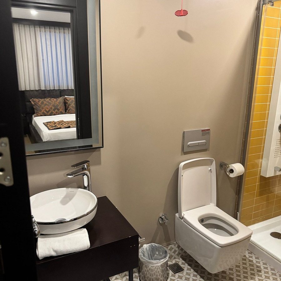 Hotel Han Istanbul — Bathroom