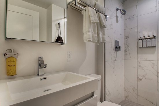 Hotel Hive Washington DC District of Columbia — Bathroom