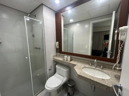 Hotel Ibirapuera Moema UH2003 — Bathroom