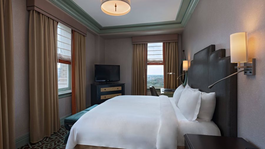 Hotel ICON Autograph Collection — Guest room