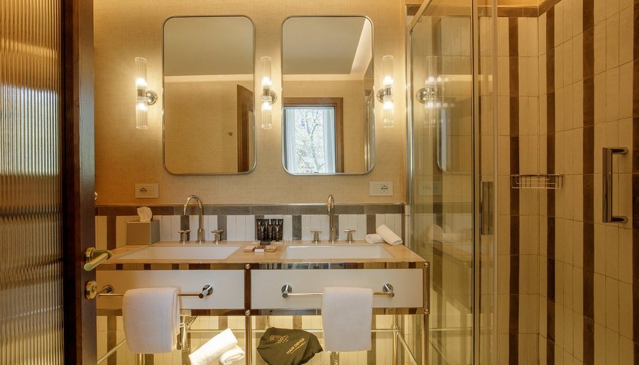 Hotel Imperiale Roma — Bathroom