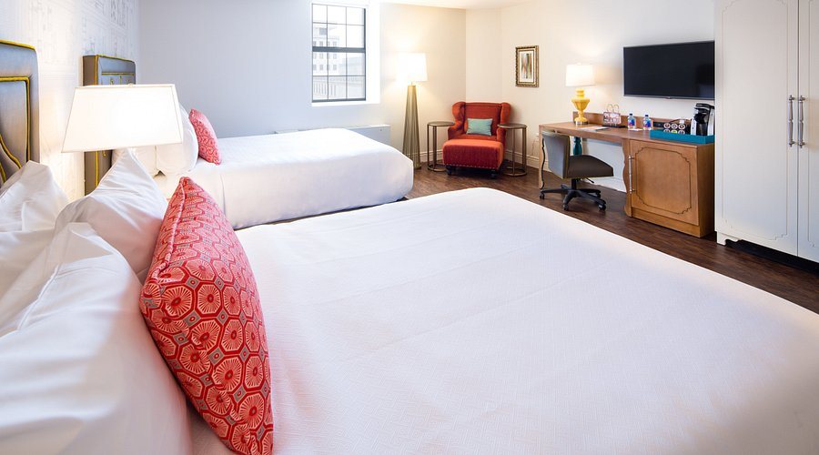 Hotel Indigo Baltimore Downtown by IHG Baltimore Maryland — Guest room