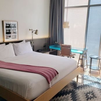 Hotel Indigo El Paso Downtown by IHG El Paso Texas — Guest room