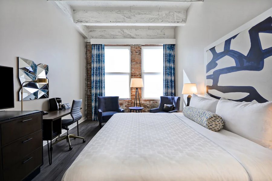 Hotel Indigo Kansas City The Crossroads By IHG Kansas City Missouri — Guest room