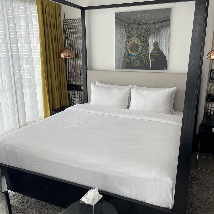 Hotel Indigo London Tower Hill by IHG — Guest room