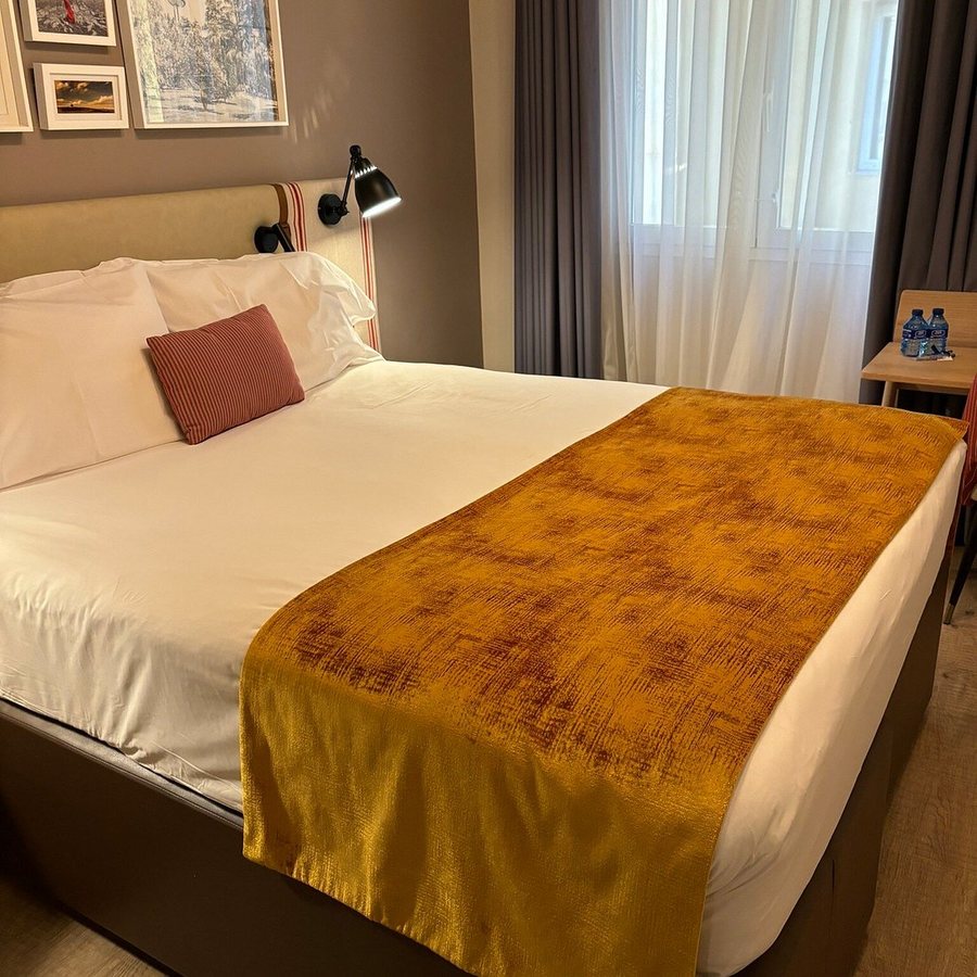Hotel Indigo Madrid Princesa by IHG — Guest room