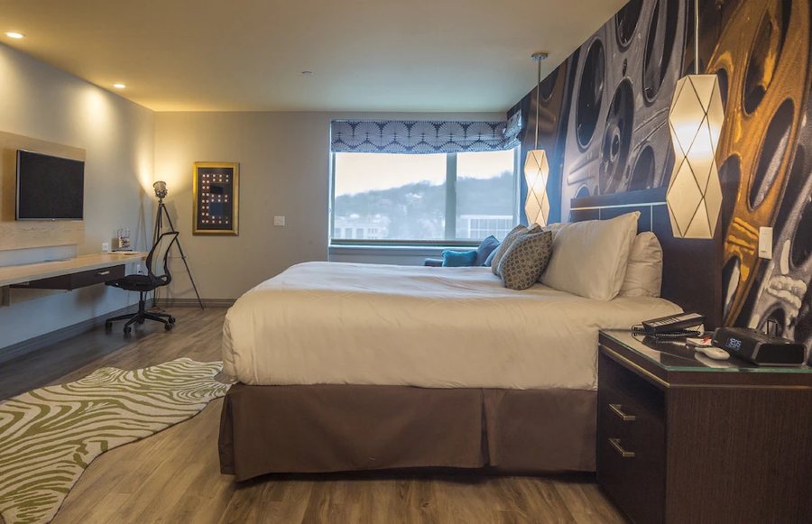 Hotel Indigo Pittsburgh East Liberty By IHG — Guest room
