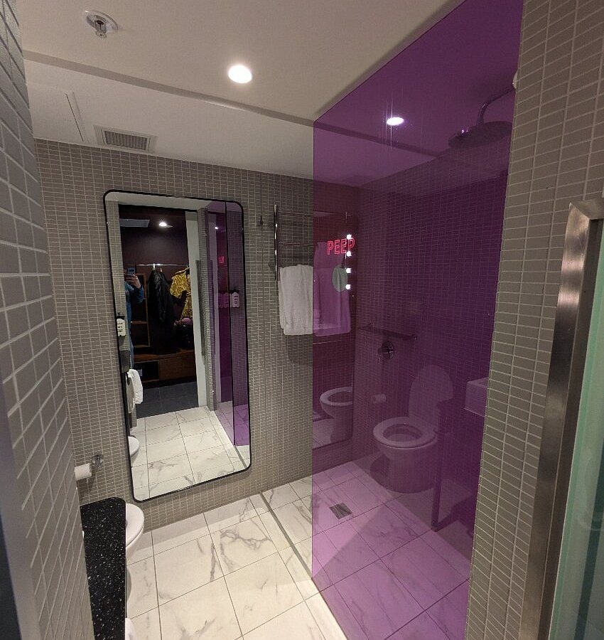 Hotel Indigo Sydney Potts Point By IHG — Bathroom