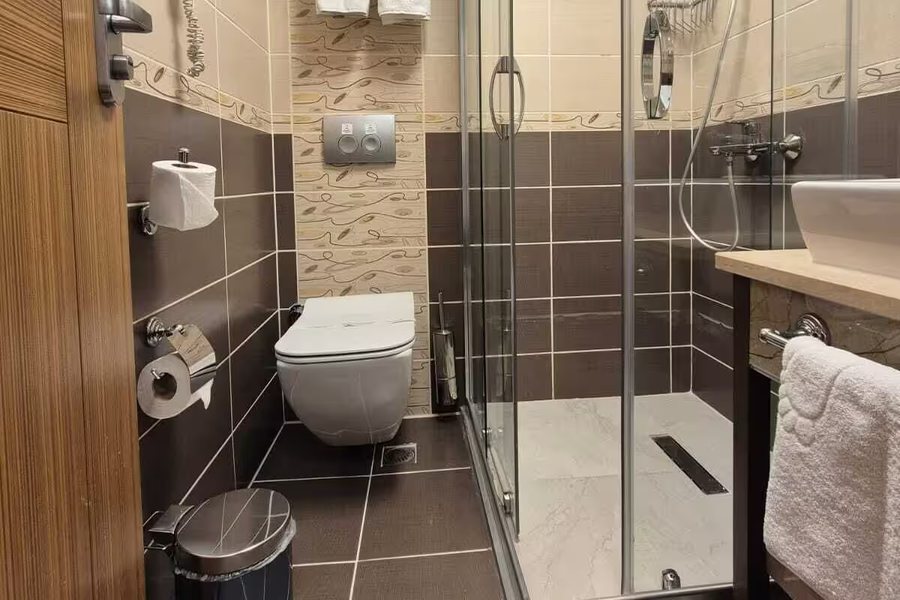 Hotel Istanbul Trend Istanbul — Bathroom