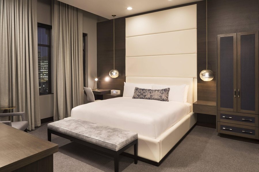 Hotel Ivy A Luxury Collection Hotel Minneapolis — Guest room